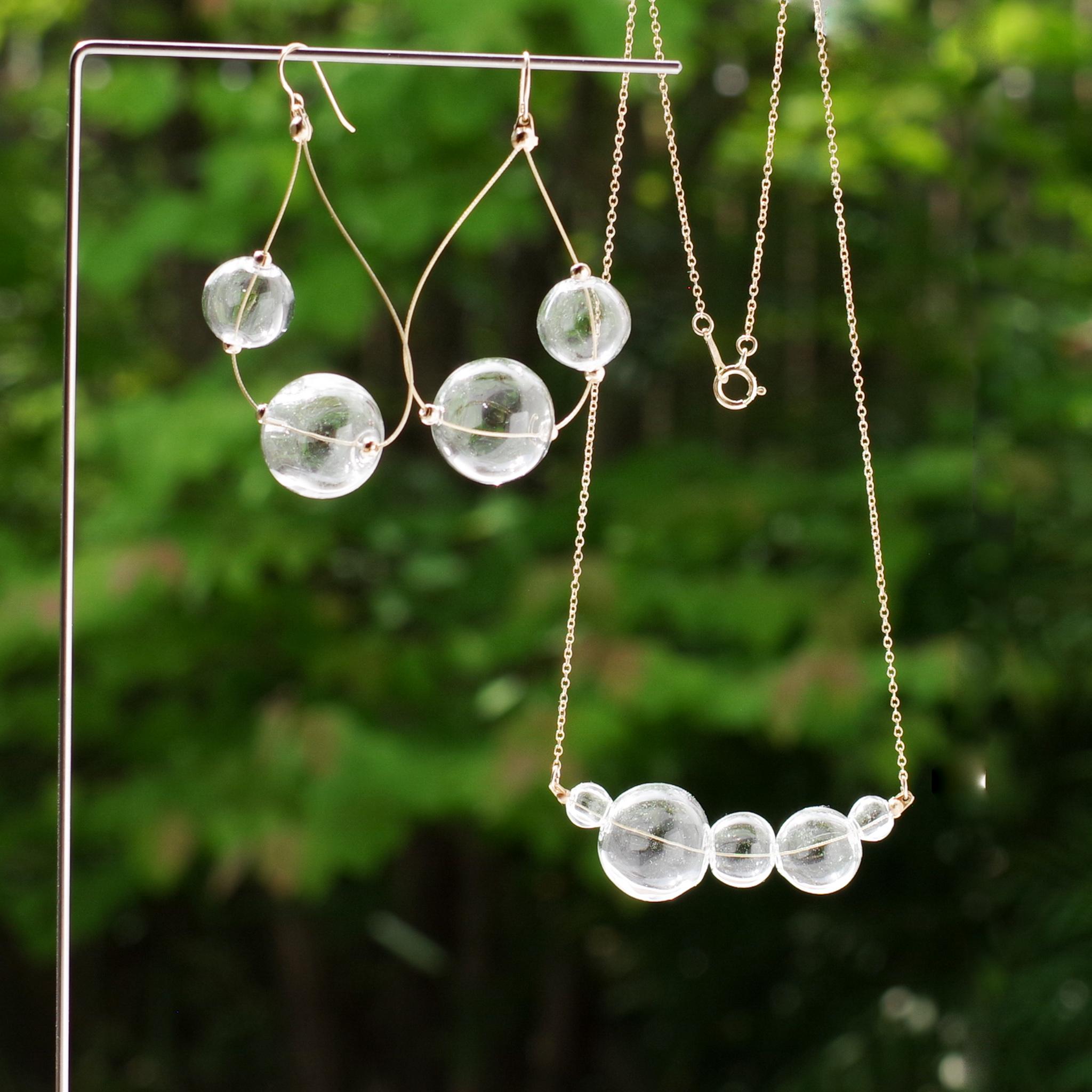 夏の福袋！【wind chimes インポートホーログラスの耳飾りと14kgfネックレスのセット】1枚目の画像